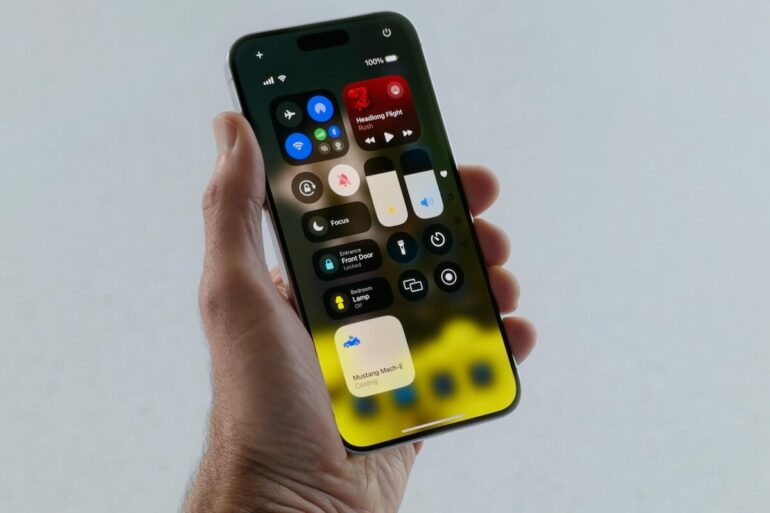 3 Ways the New iPhone's Control Center Update Will Forever Change How ...