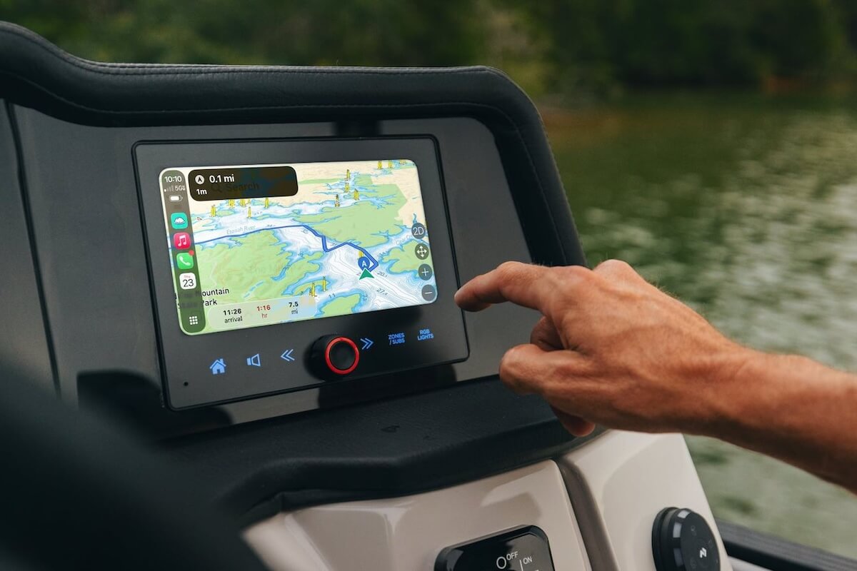 carplay pontoon crest balise